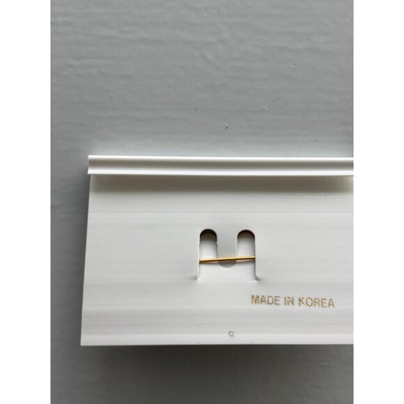 Cat Brooch With Multicolor Rhinestones Gold-Tone Metal Fashion Accessory Made In - Picture 2 of 4